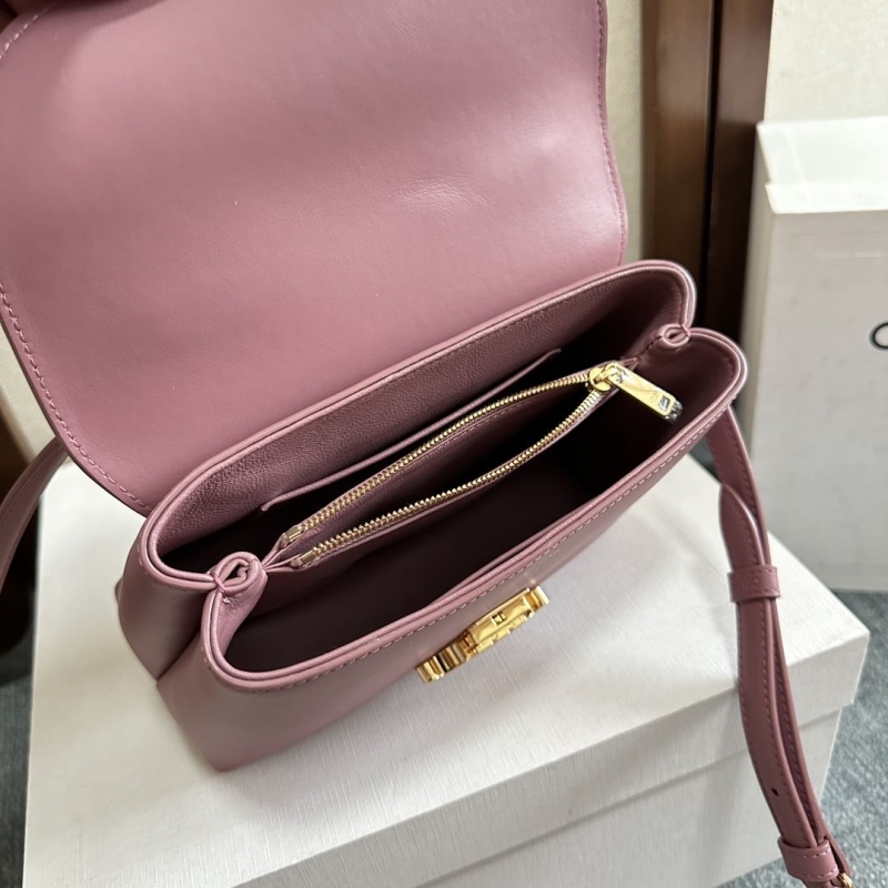 Ce1i*e kelly bags
